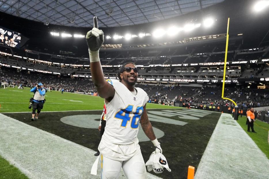 Chargers Signed Bud Dupree To Contract Extension