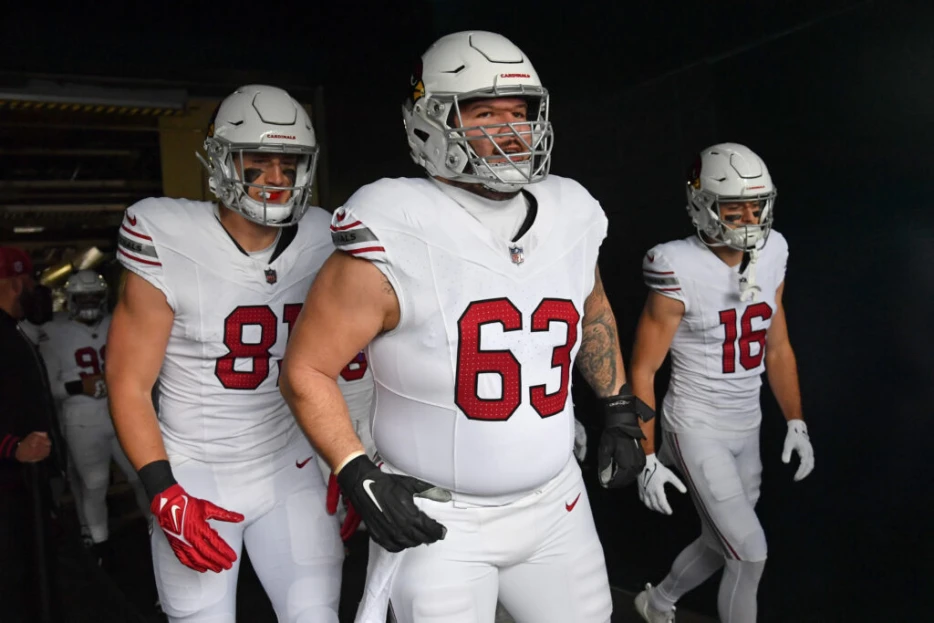 Lions To Sign OL Trystan Colon