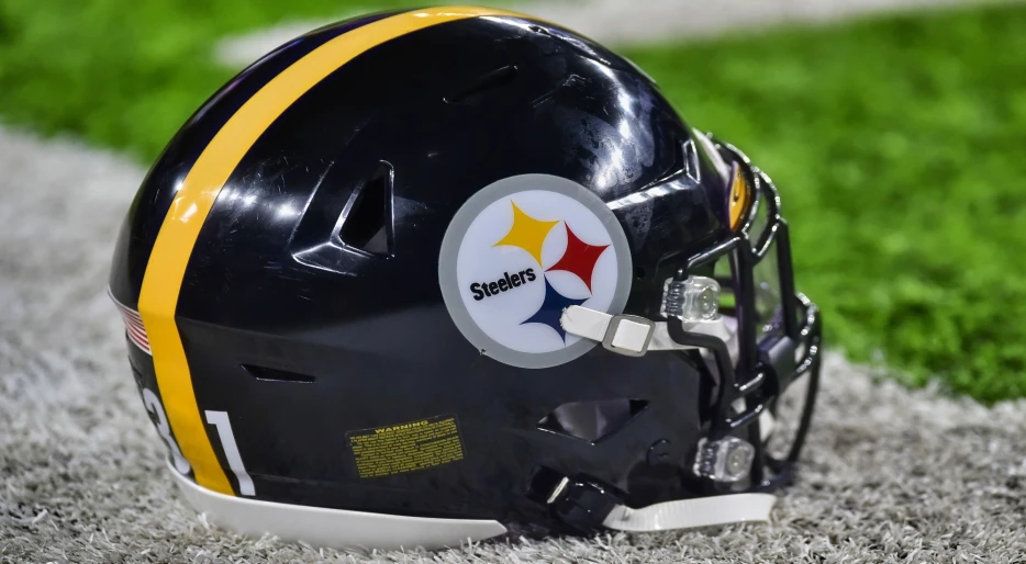 New Report Reveals Pittsburgh Steelers No Longer Pursuing Superstar In Surprising Twist