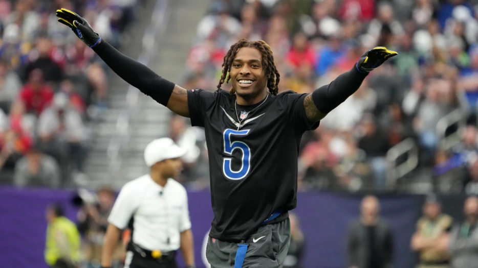NFL rumors: Panthers urged to outbid Rams for Jalen Ramsey trade
