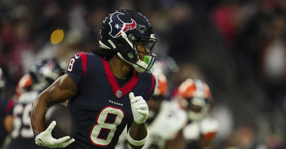Should the Browns trade for this underused WR?