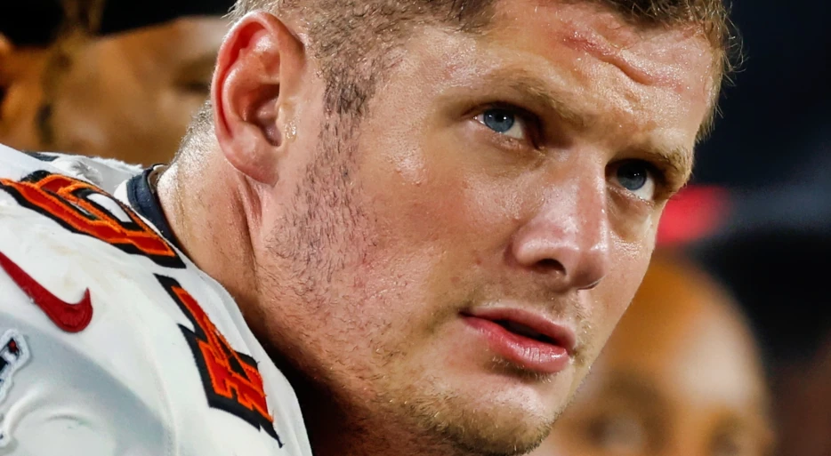 Social Media Had A Lot To Say About The Smithsonian Displaying Memorabilia Of The NFL’s First Openly Gay Player