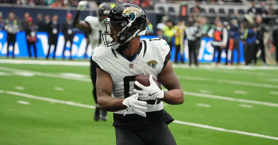 Steelers RB recruiting close friend to Pittsburgh