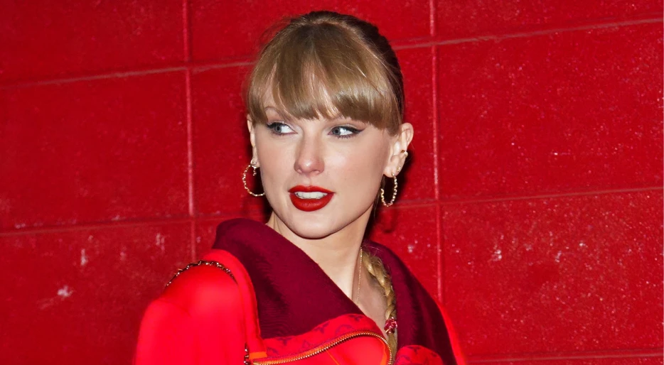 Travis Kelce Had A Big Message For Taylor Swift After Her Significant New Purchase