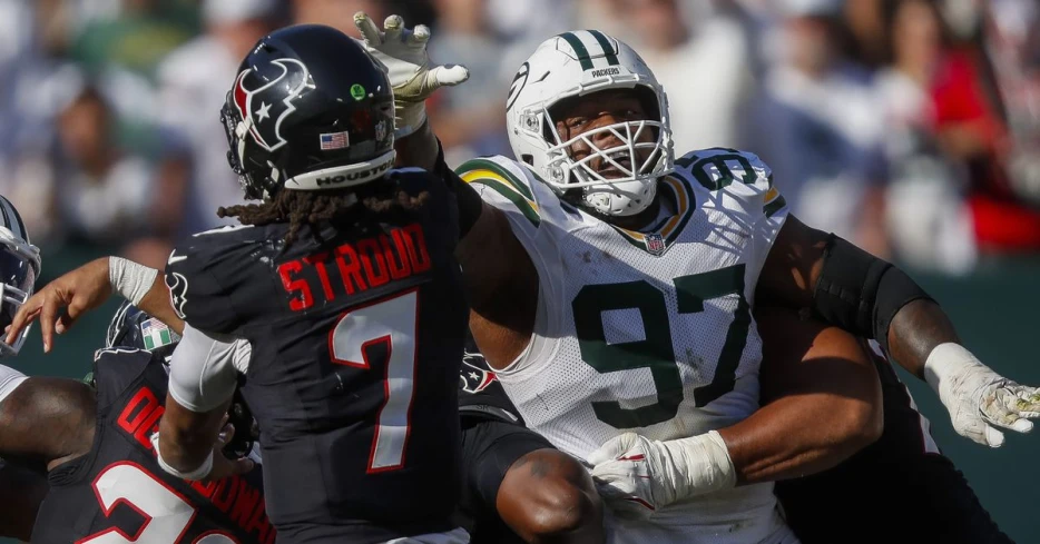 Wednesday Cheese Curds: Kenny Clark and Lukas Van Ness hope for healthier seasons
