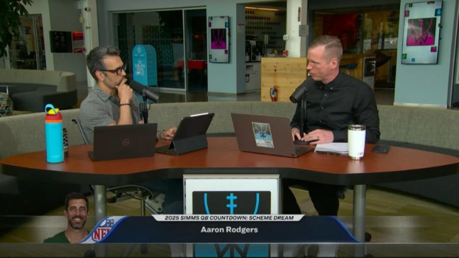 ‘Yes, You Want Him:’ Chris Simms’ Message To Steelers Fans About Aaron Rodgers