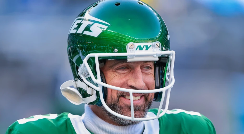 Breaking: Aaron Rodgers to sign with the Steelers