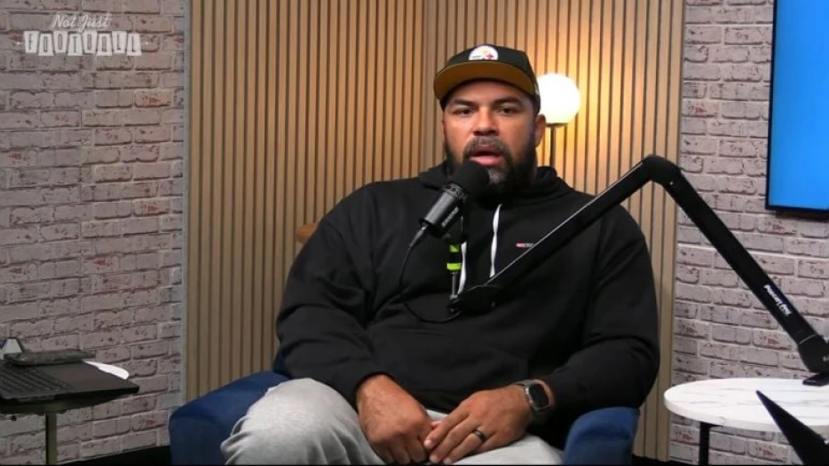 Cam Heyward Deflects, Jokes In Response To Aaron Rodgers’ Future: ‘Chris Boswell Will Be Here Soon’
