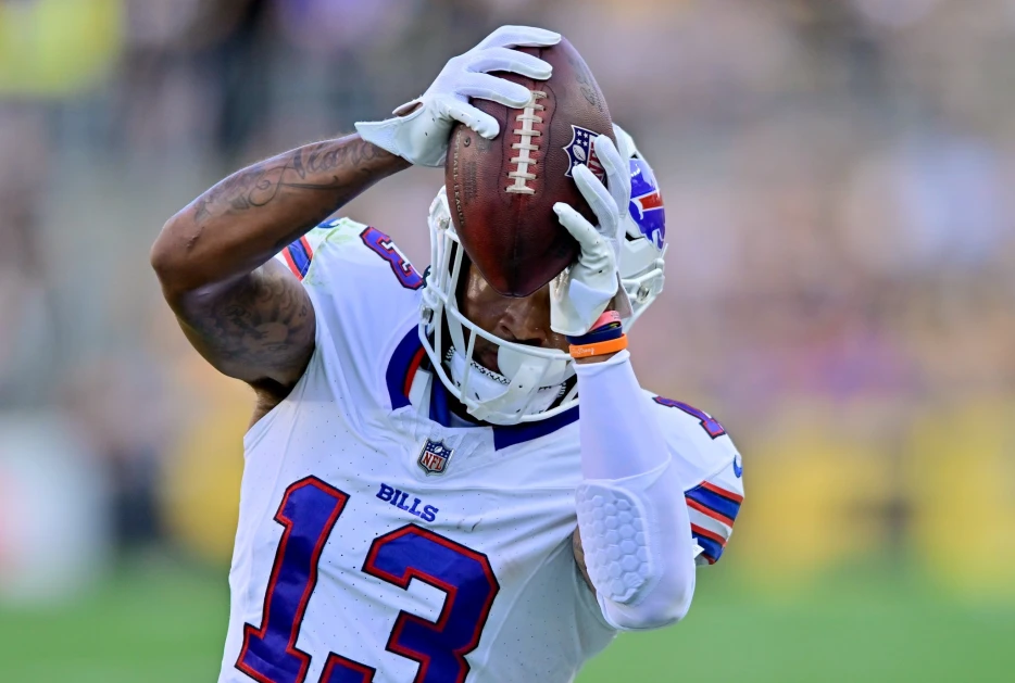 Free Agent WR Gabe Davis Expected to Leave Steelers Facility Without Contract