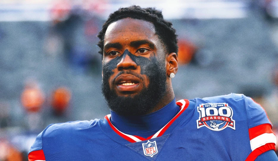 Giants' practice ends with a fight as players push, shove and throw punches