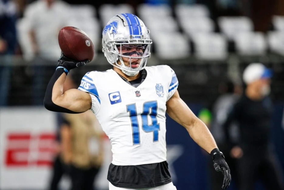 Lions WR Amon-Ra St. Brown Had Knee Surgery, Plans To Be Ready For Camp