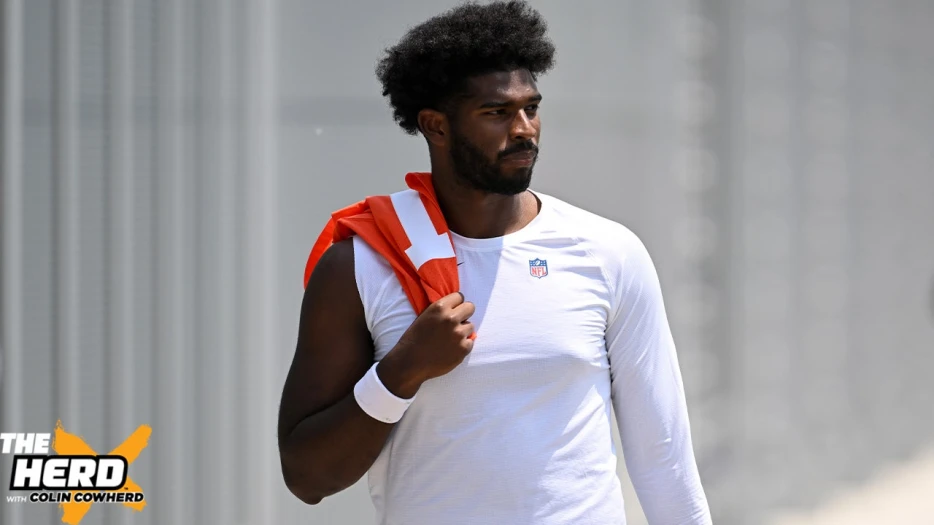 Shedeur Sanders shines early, but still no first-team reps — Could he still start as a rookie? | The Herd