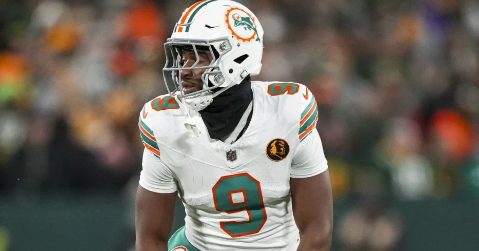 Trade talks back on for Jonnu Smith - The Splash Zone 6/5/25