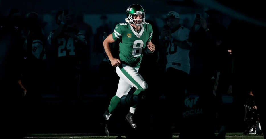 Aaron Rodgers returns to Patriots’ schedule after making decision about future