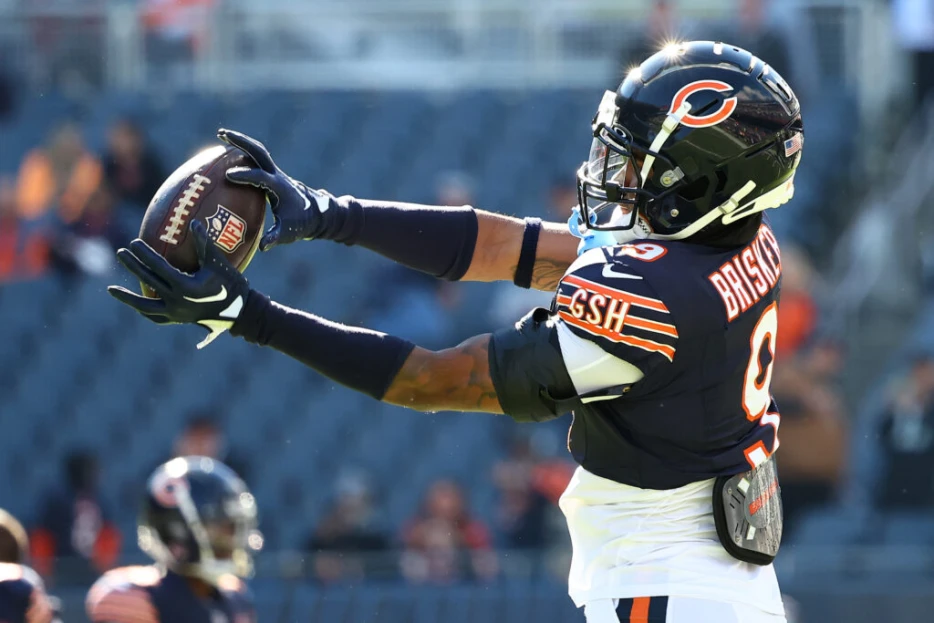 Bears S Jaquan Brisker Has Not Considered Retirement