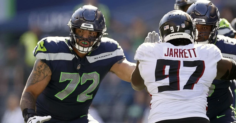 Pre-Snap Reads 6/6: Abe Lucas likes the new focus on Seahawks’ offense