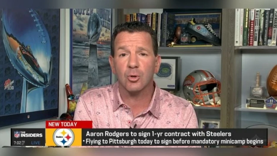 Rapoport Expects Rodgers’ Contract ‘Around’ $10 Million With Incentives To Go ‘A Little Higher’