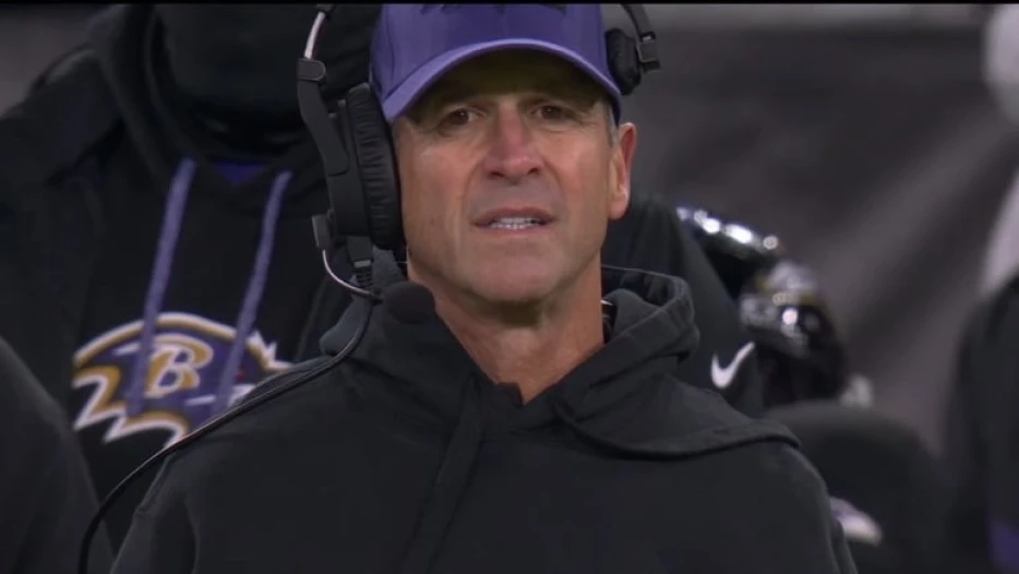 Ravens Head Coach Reacts To Steelers Signing Aaron Rodgers