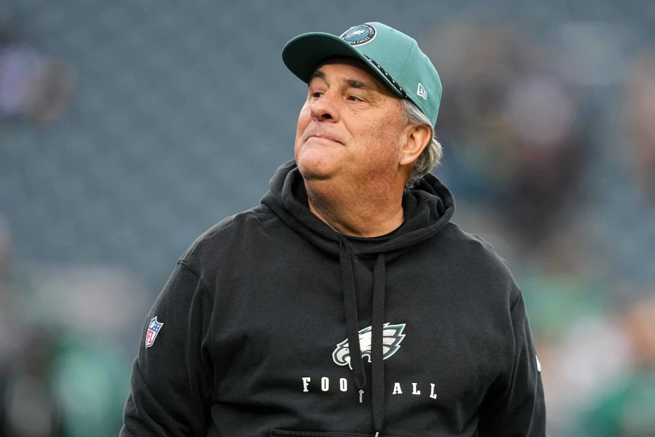 Vic Fangio Says He Feels ‘Good’ About Eagles’ Defense This Year