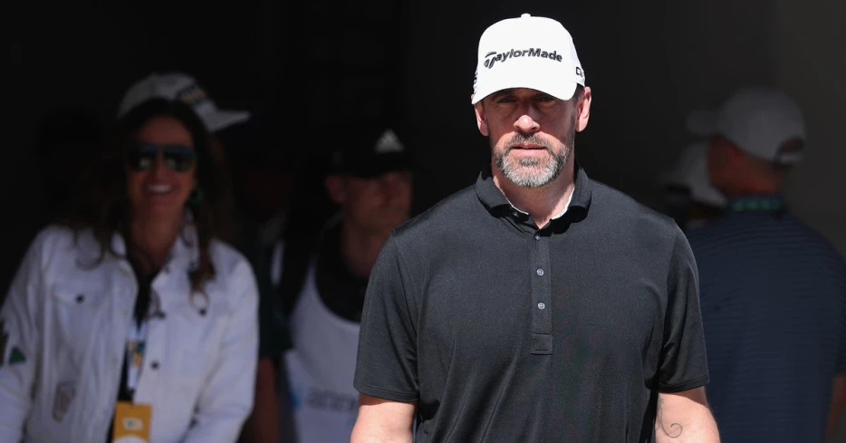 Aaron Rodgers attends Cam Heyward’s charity golf event