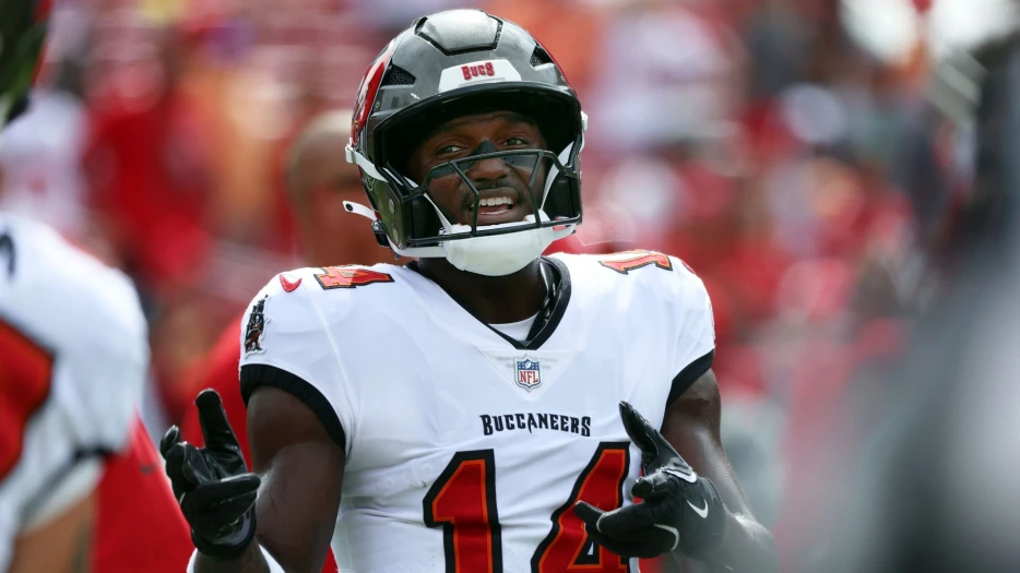 Bucs’ Chris Godwin Reveals What Patriots Offered In NFL Free Agency