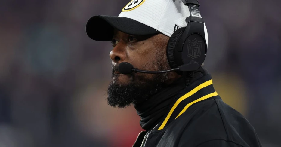 ESPN analyst crushes Steelers after Aaron Rodgers signing