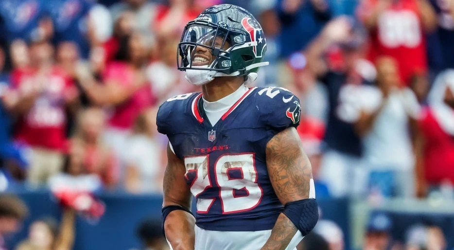 Popular Doctor Raises Serious Concern About The Health Of Texans RB Joe Mixon