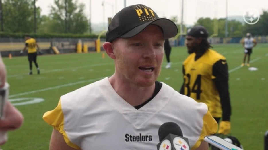 ‘He Punts In Between Punts’: Danny Smith Praises Cameron Johnston’s ‘Different’ Work Ethic