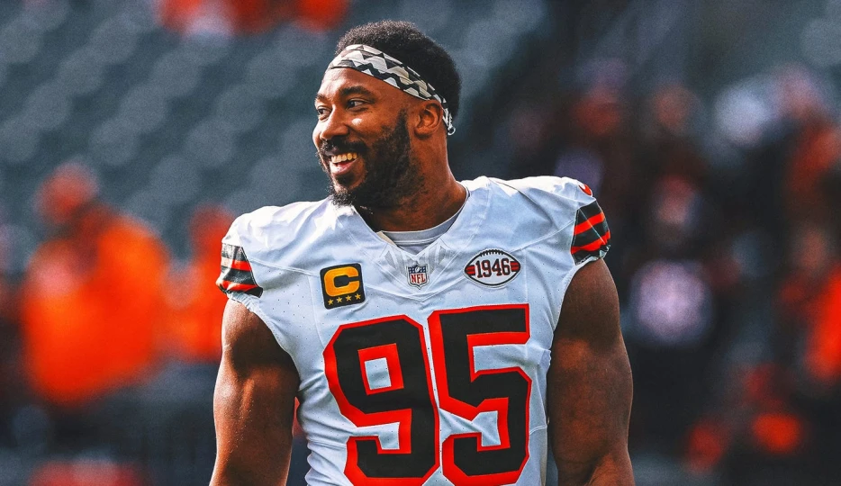 Myles Garrett on Aaron Rodgers: 'Good opportunity to put him in the graveyard'