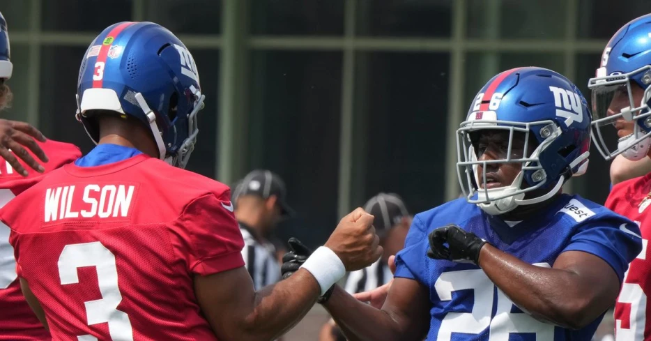 NFC East news: Wilson finding chemistry in New York, Philly’s linebackers are on the rise