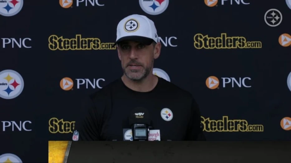 Rodgers Explains What Makes ‘Iconic’ Steelers Right Fit For Him