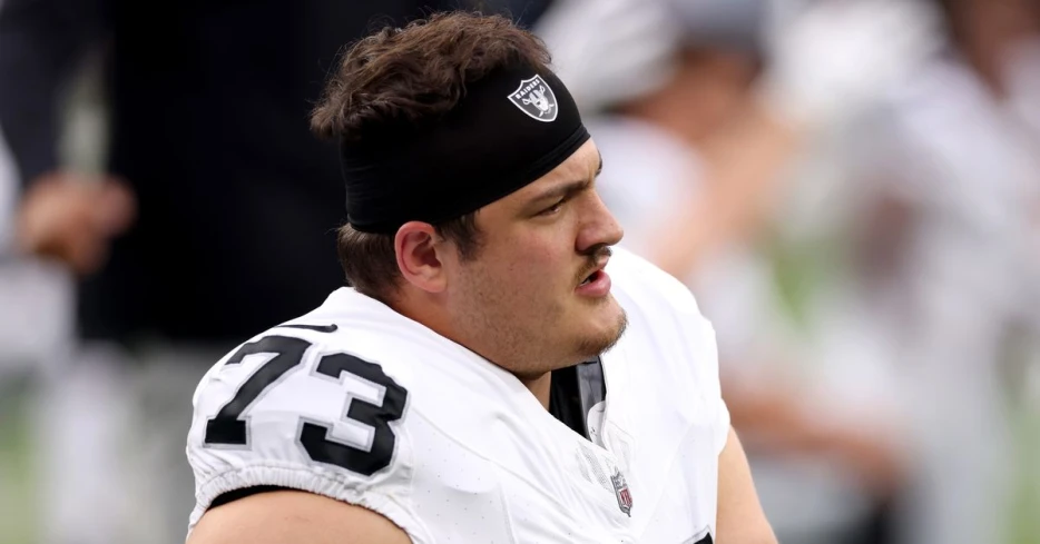Saints workout former Raider and Chief offensive lineman Vitaliy Gurman