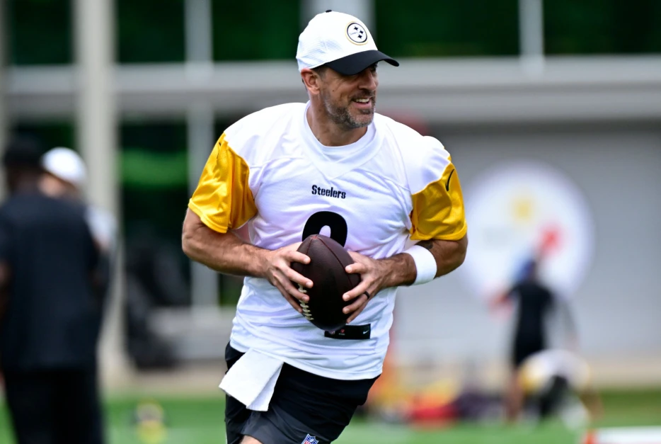 Steelers Sights &amp; Sounds: Aaron Rodgers, DK Metcalf Debut