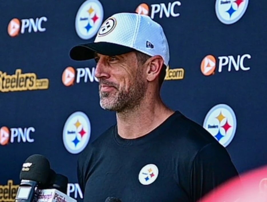 Aaron Rodgers Answers Burning Question: Why Is He Still Playing at 41?