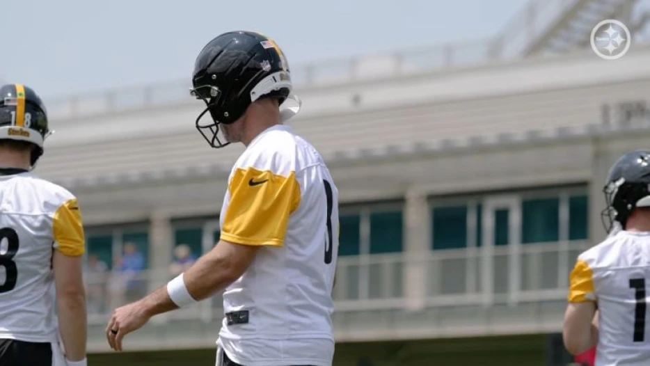 Analyst Sees ‘Red Flags Flapping’ In Aaron Rodgers, Steelers Marriage