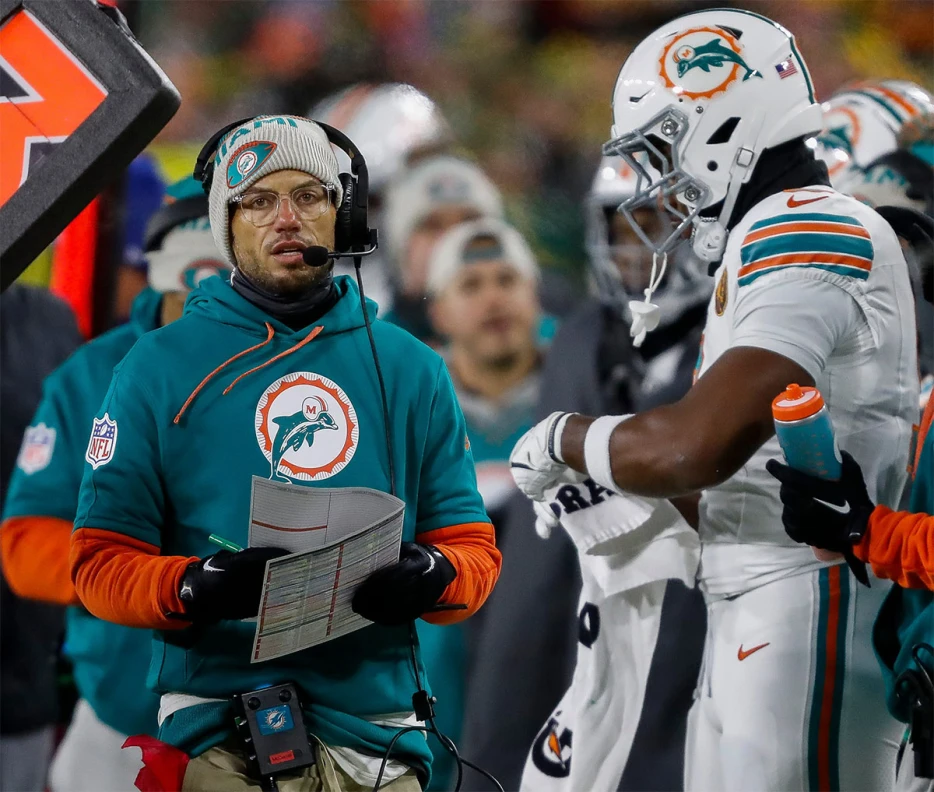 Dolphins rumors: Mike McDaniel most to blame for Miami’s offensive struggles