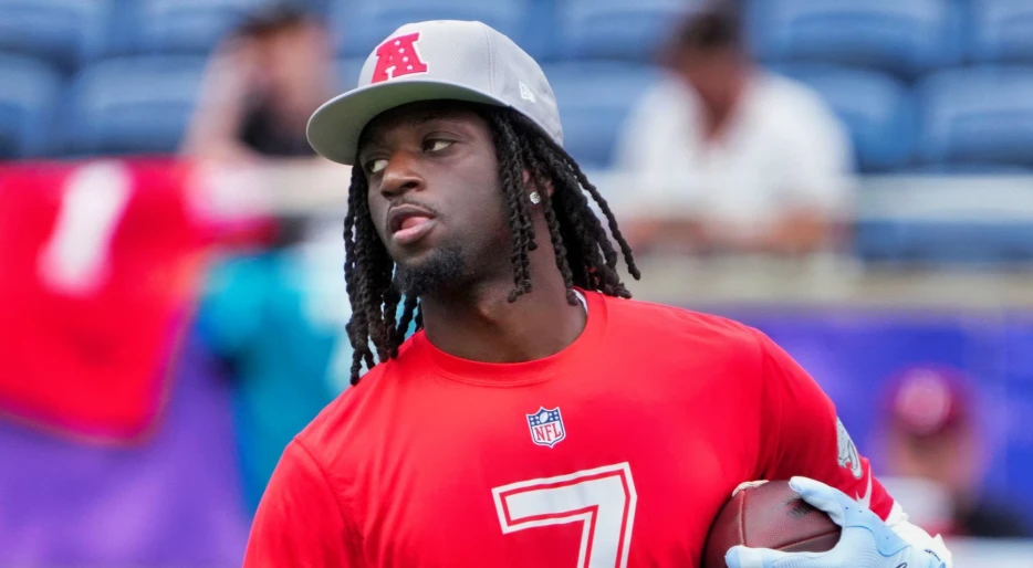 Jacksonville Jaguars Release Major Update After Superstar WR Brian Thomas Jr. Left Practice With Scary Injury