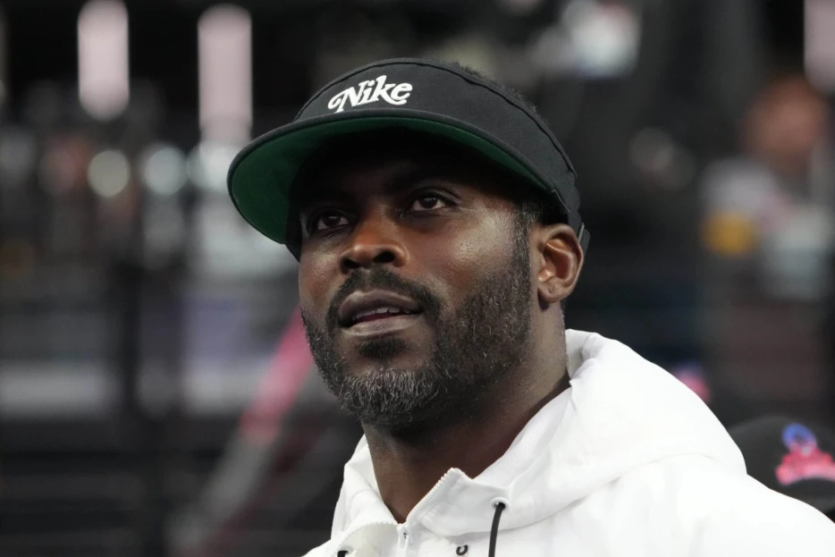NFC Notes: Michael Vick, Adam Thielen, Falcons, Panthers, Saints