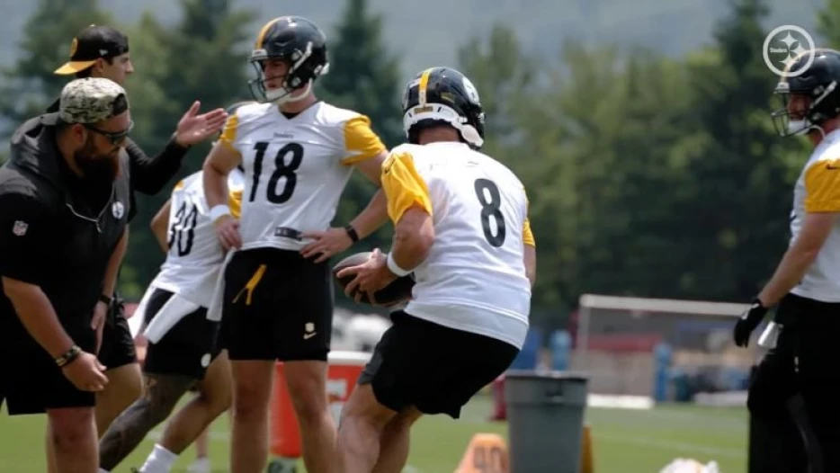 Rodgers Already ‘Moving A Lot Better’ Than At Any Point Last Year, Riddick Says