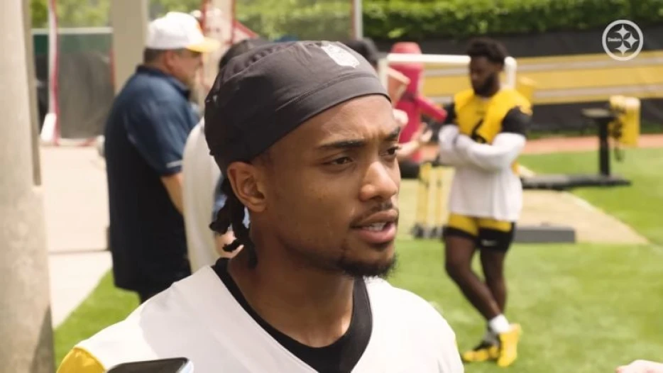 Zach Azzanni Says Calvin Austin III Is Steelers’ No. 2 WR