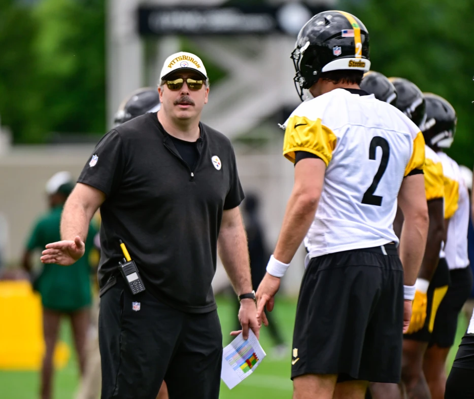 Five Takeaways from Steelers Minicamp Day 2: Pressure on Arthur Smith, Bishop Talking Again