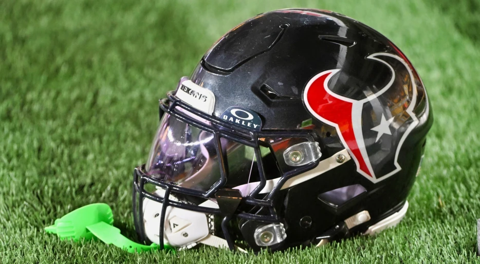 Houston Texans Superstar Reportedly Arrested On Disturbing Charges