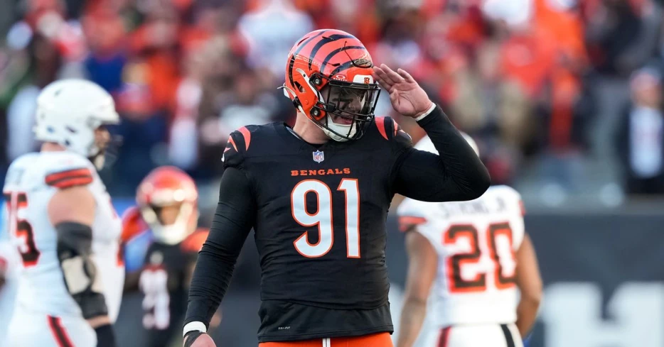 How much money Trey Hendrickson will lose by skipping minicamp
