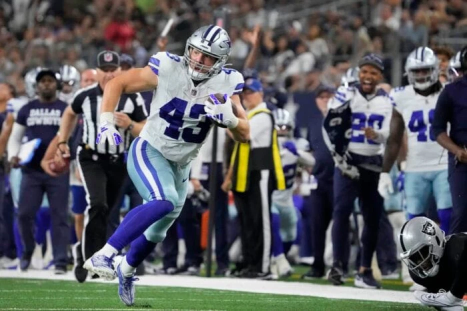 Hunter Luepke’s opportunity, time in Dallas is running short
