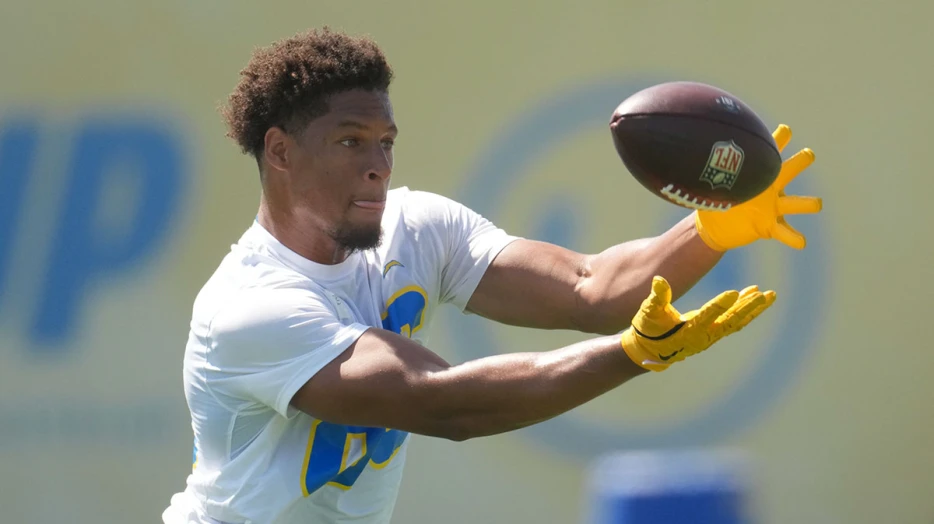 Jim Harbaugh’s stance on Chargers rookie who is “turning heads” at minicamp