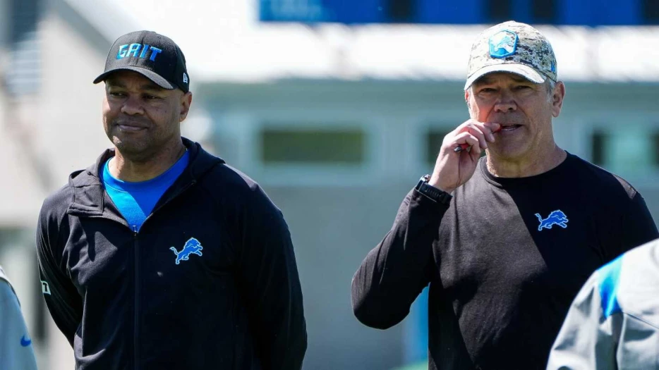 David Shaw says he &quot;probably turned down three&quot; NFL interviews a year as Stanford coach