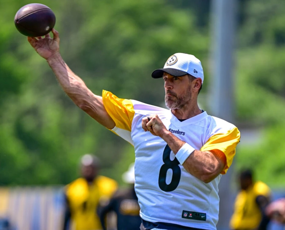 Former Steelers CB Gives Aaron Rodgers Advice on Playing in Pittsburgh: ‘Be Honest’
