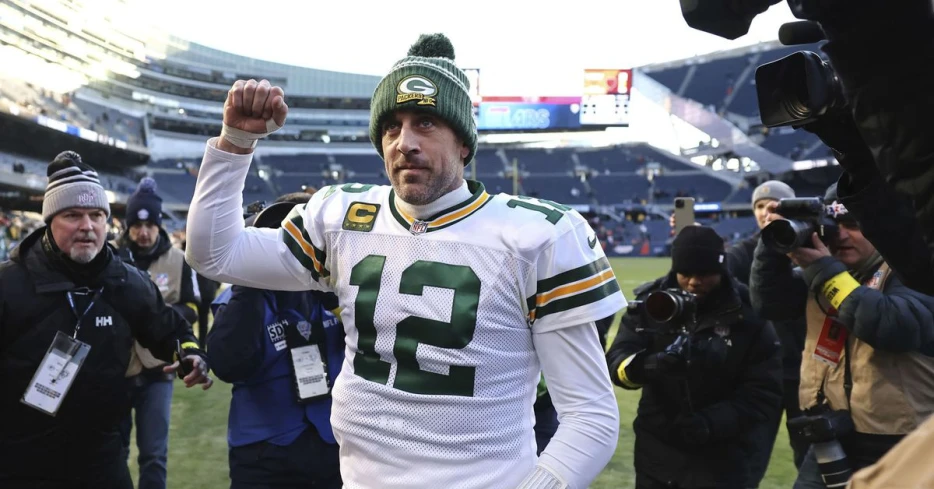 Open Thread Question of the Day: Would you rather beat Aaron Rodgers or the Green Bay Packers this year?