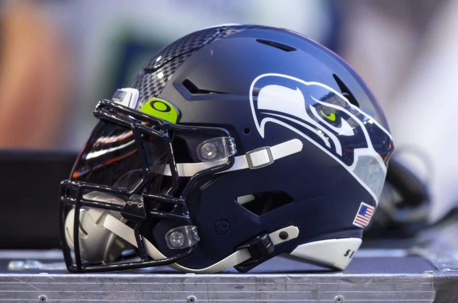 Seahawks Cut TE Mitch Van Vooren