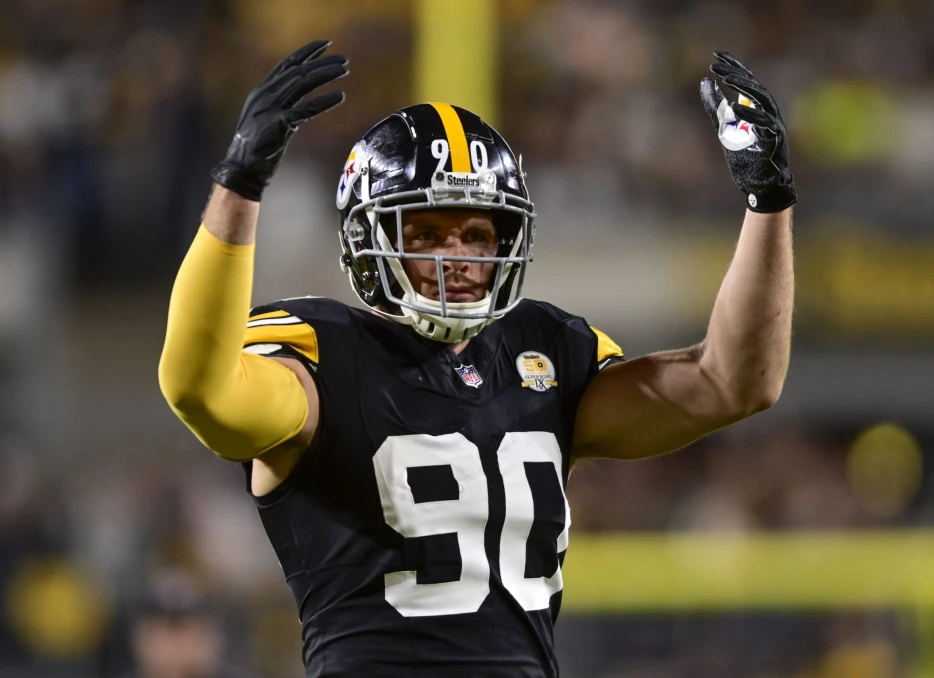 Steelers Legend Thinks T.J. Watt Deserves New Deal: ‘Times Are Changing’